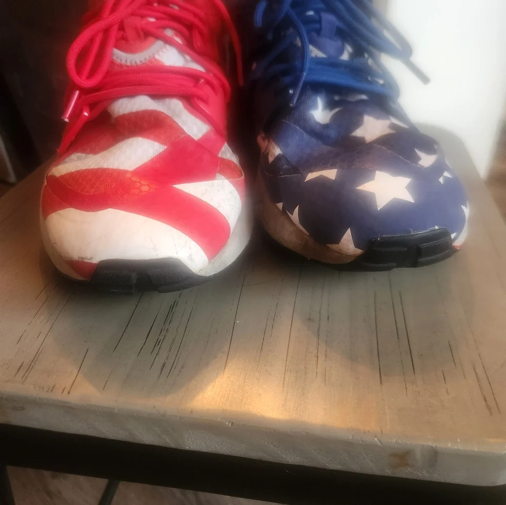 Puma Blaze of Glory Sneakers! - Picture 13 of 13